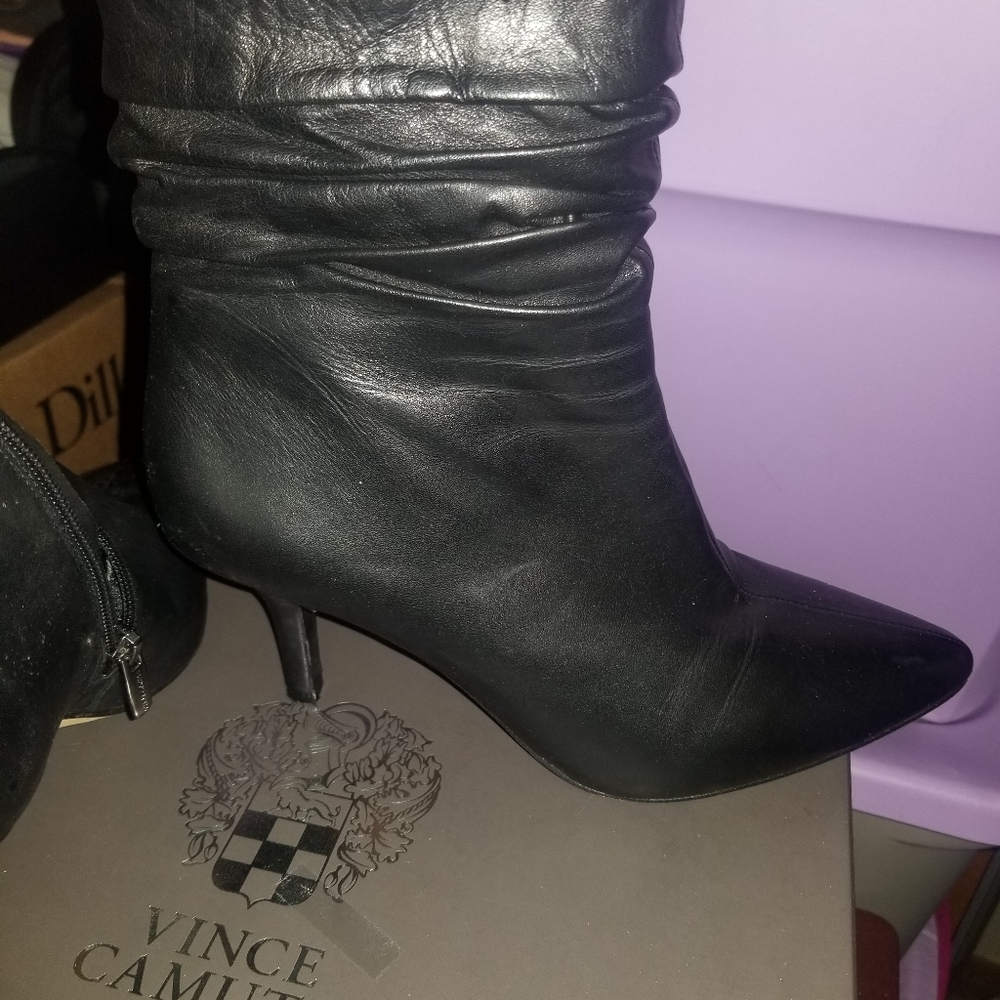 Boot - Picture 2 of 3